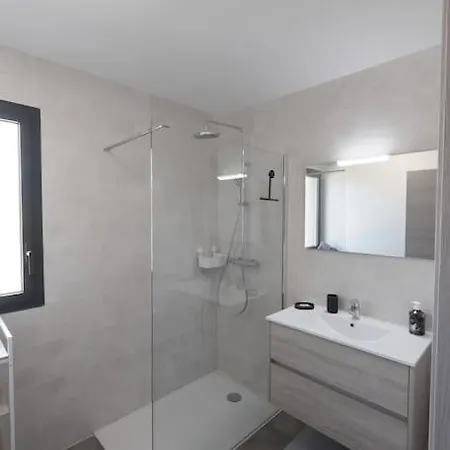 Appartement Recent, Confort , Vue Mer, A 5min Propriano (Corsica)