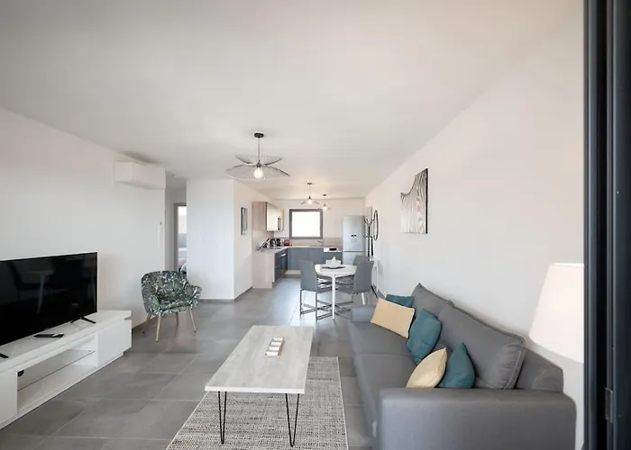 Apartment Recent, Confort , Vue Mer, A 5min