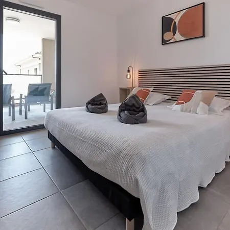 Lägenhet Recent, Confort , Vue Mer, A 5min